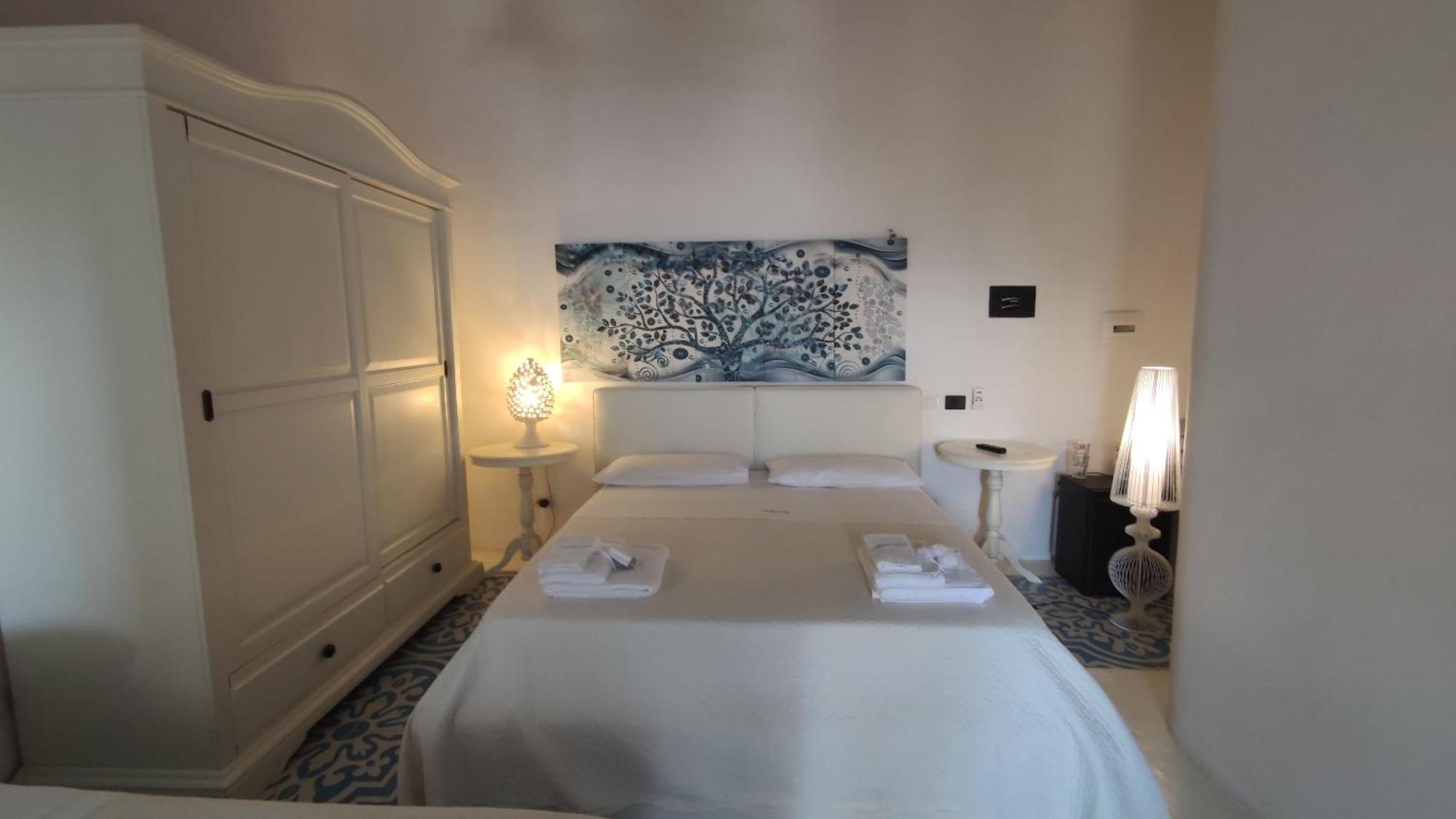Halgoduria Hotel Santa Marina Salina Room photo